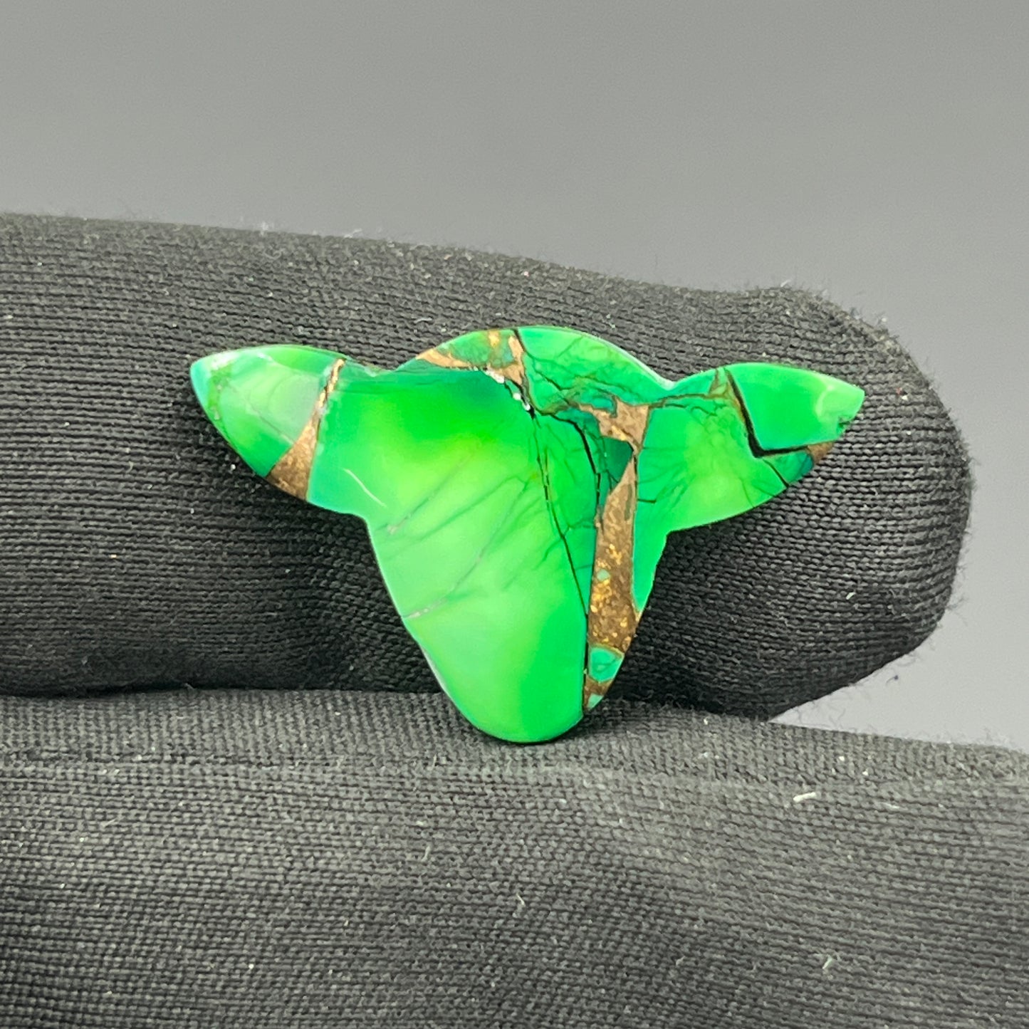 Kingman Forest Green Dahlia - Loose Cab - Cow Head