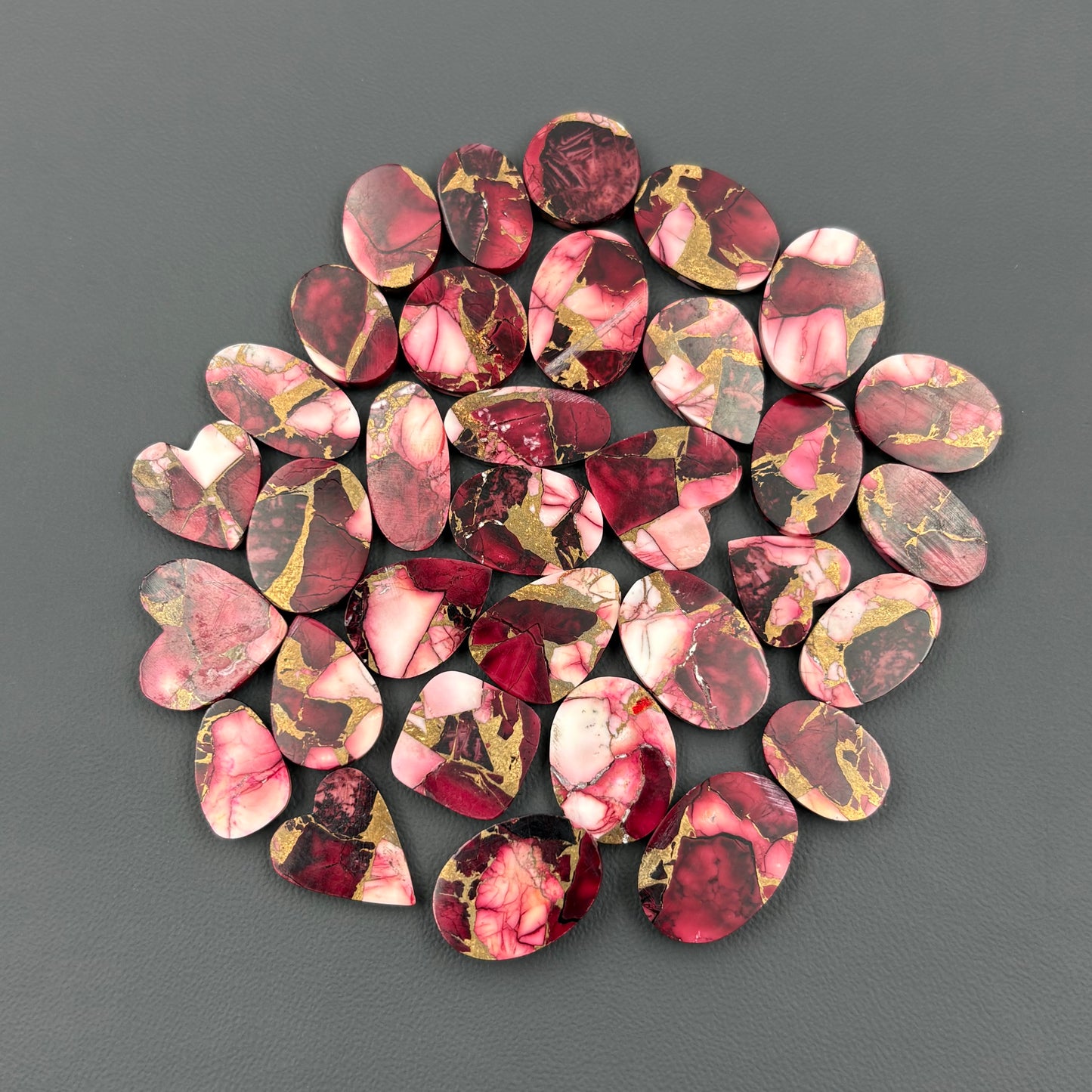 Kingman Red Rose Dahlia - Loose Cabs - Wholesale Lot - 33 Pcs