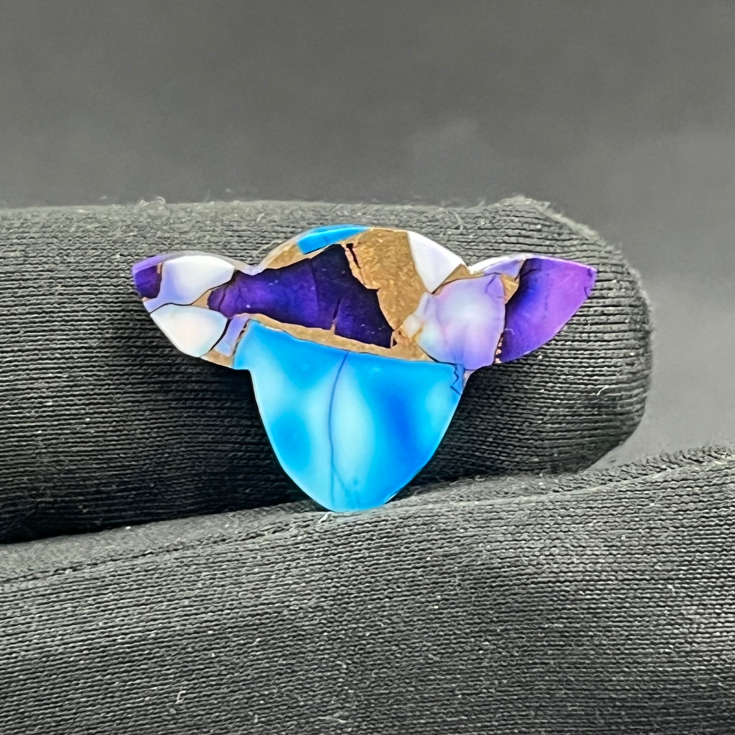 Kingman Purple Blue Dahlia - Loose Cab - Cow Head