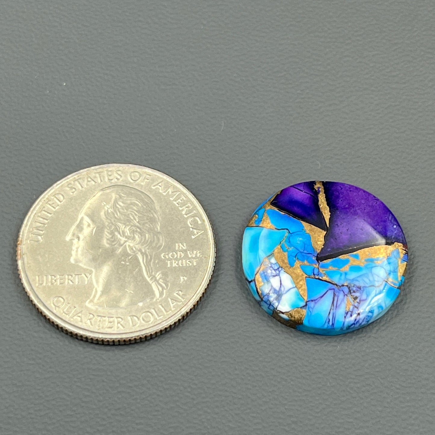 Kingman Purple & Ice Blue Dahlia - Loose Cab - Round