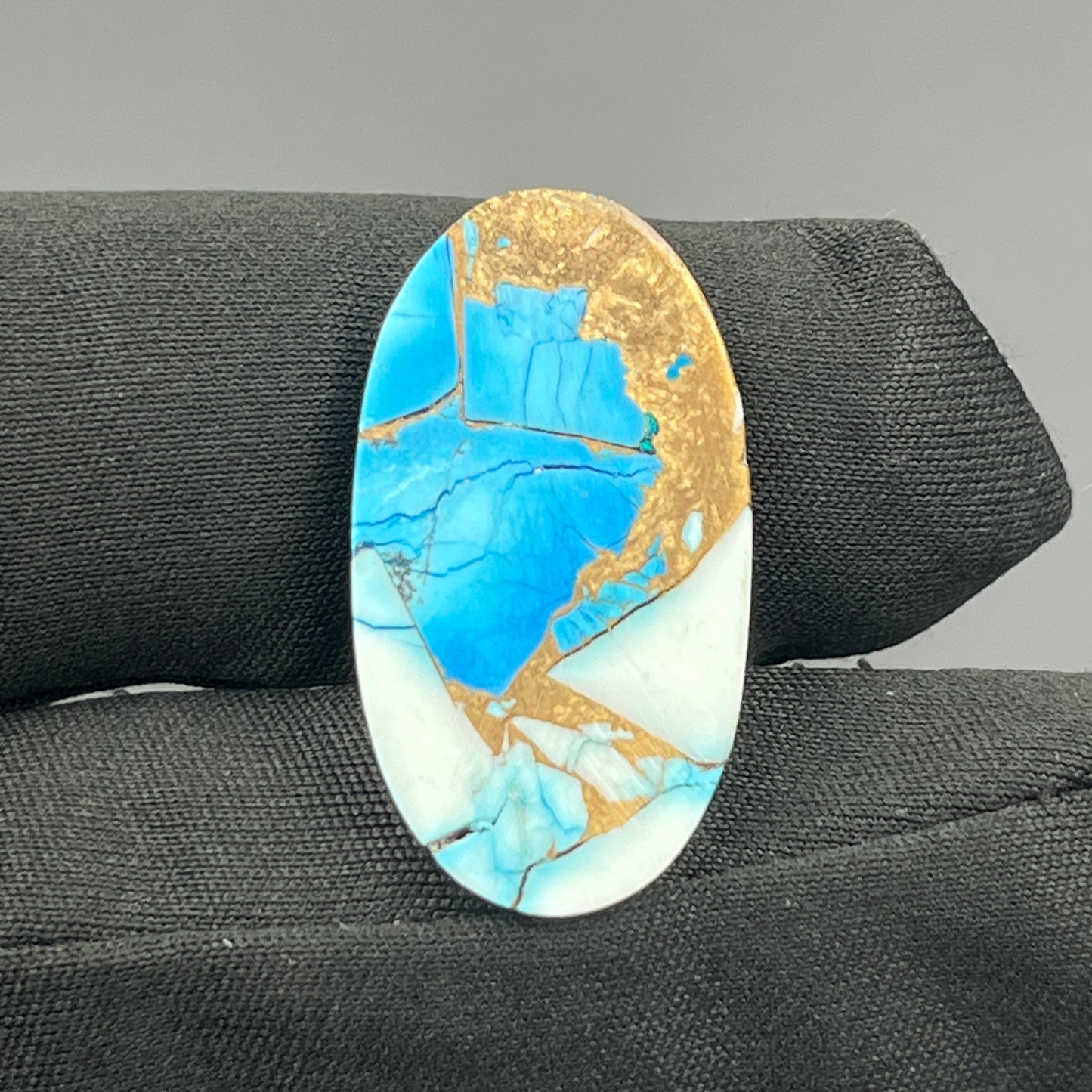 Kingman Ice Blue Dahlia - Loose Cabs - Oval