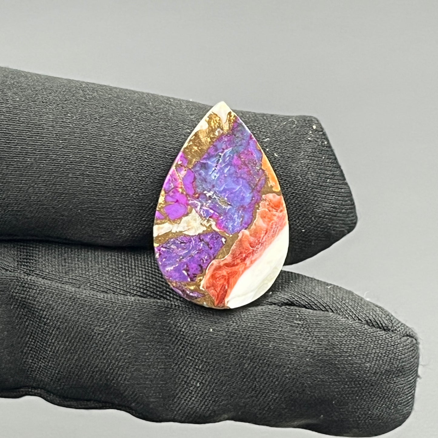 Kingman Purple Oyster Mohave - Loose Cab - Teardrop