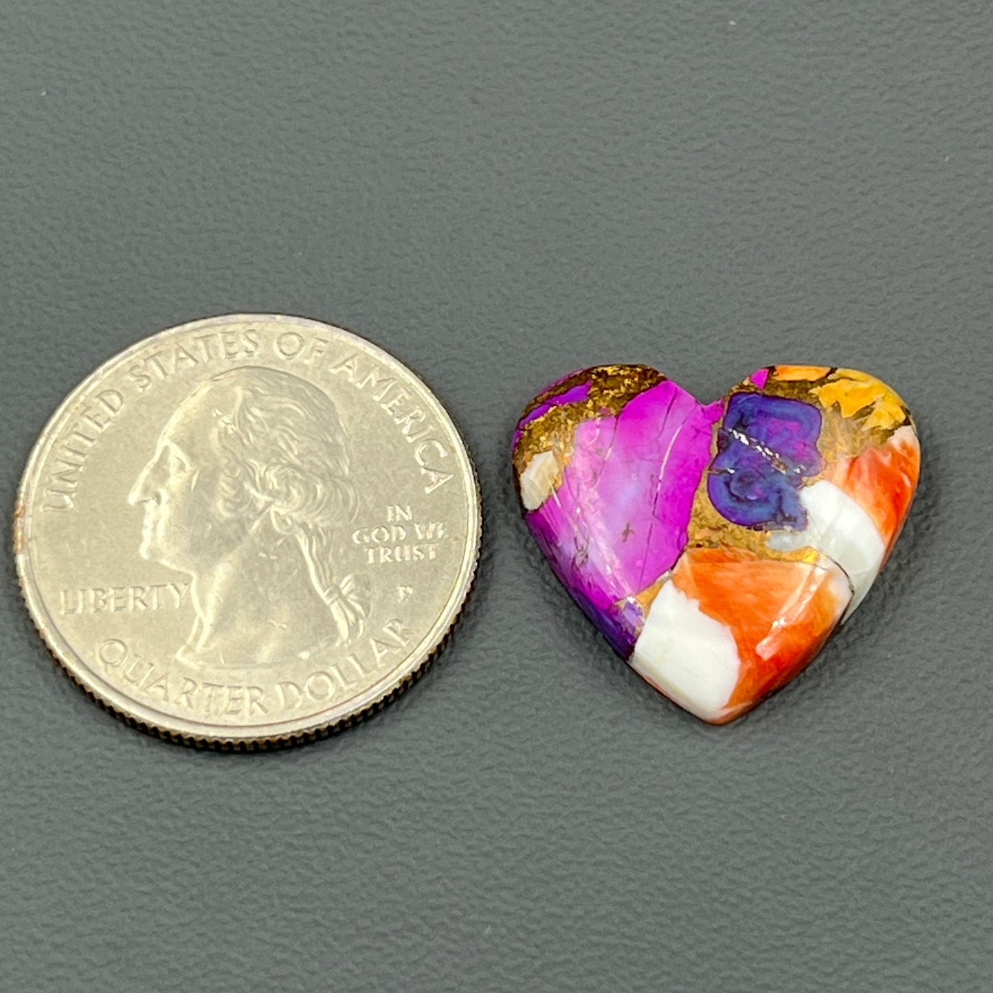 Kingman Purple Oyster Mohave - Loose Cab - Heart