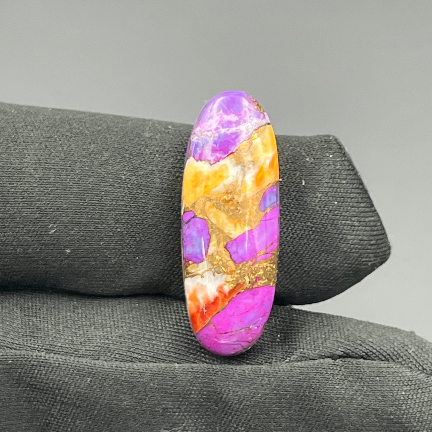 Kingman Purple Oyster Mohave - Loose Cab - Oval