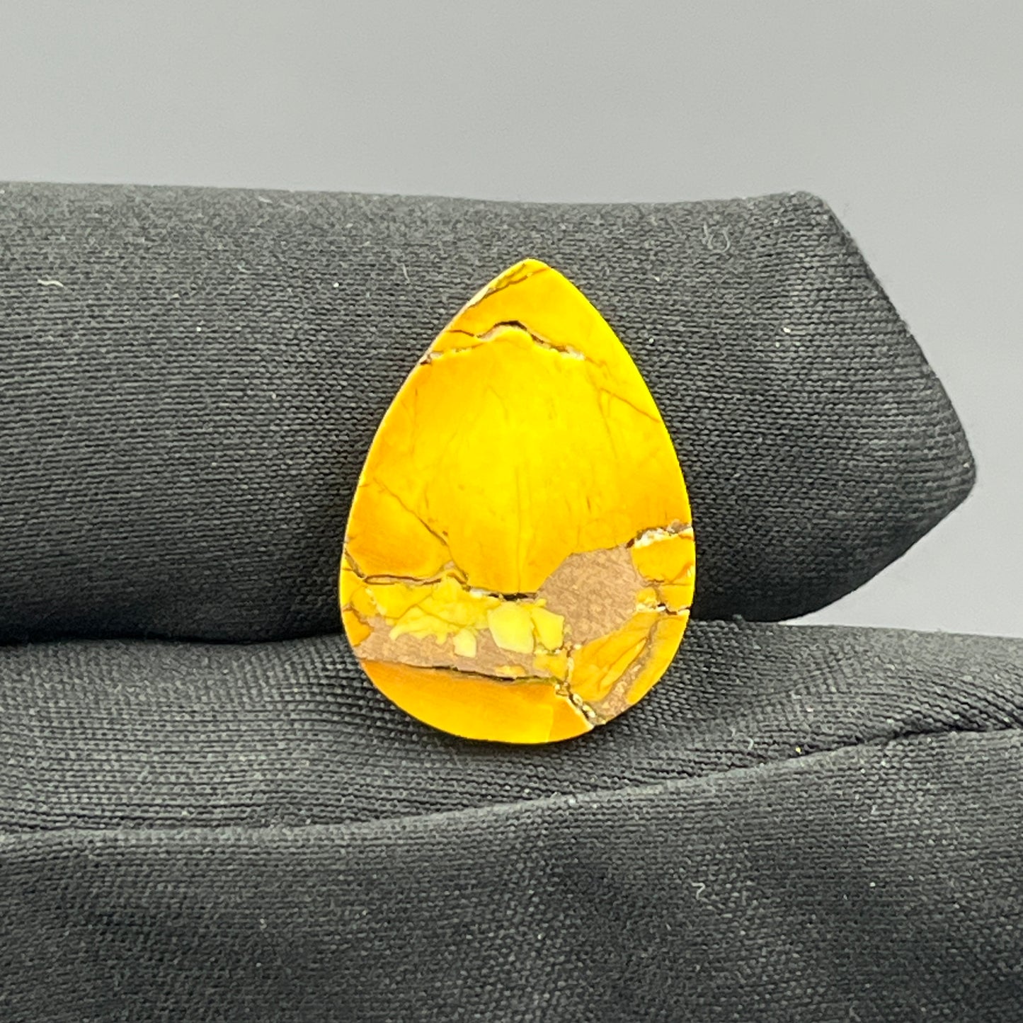 Kingman Honey Dahlia - Loose Cab - Teardrop
