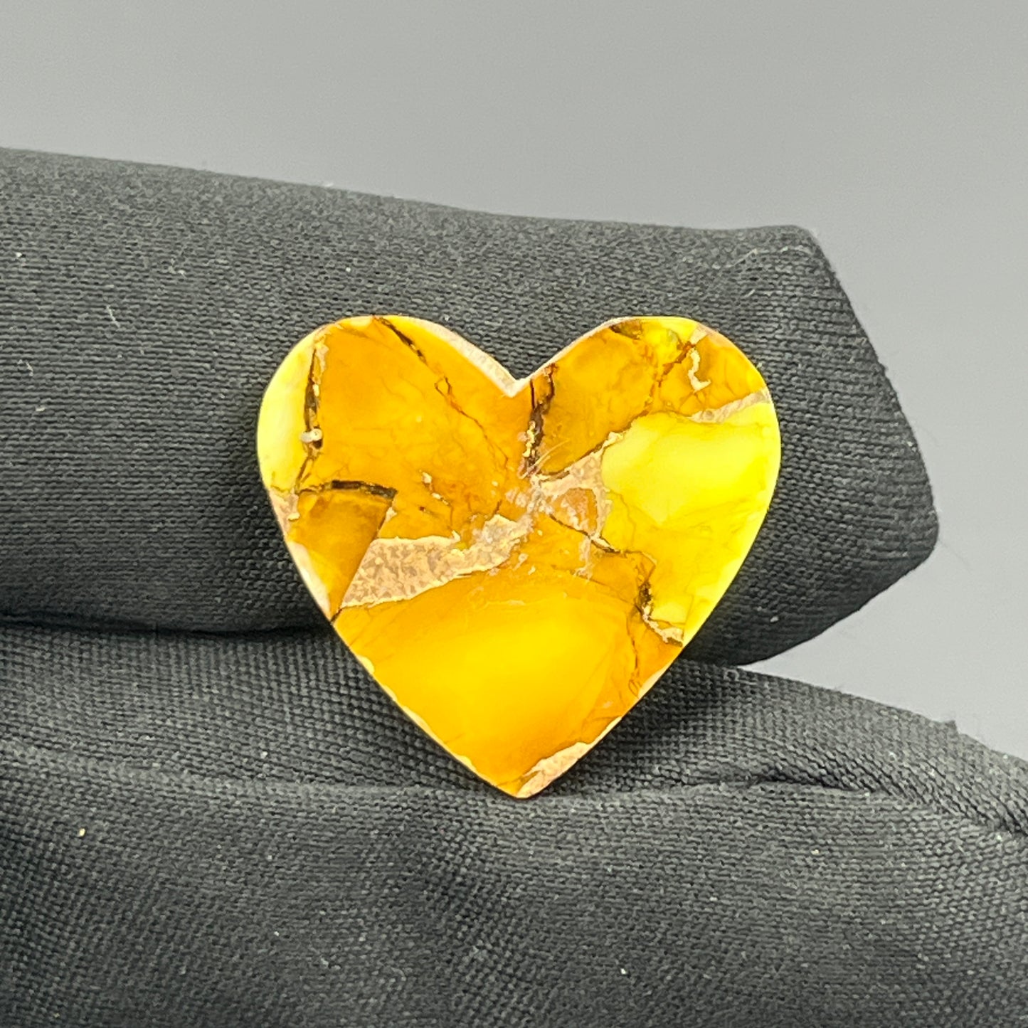 Kingman Honey Dahlia - Loose Cab - Heart