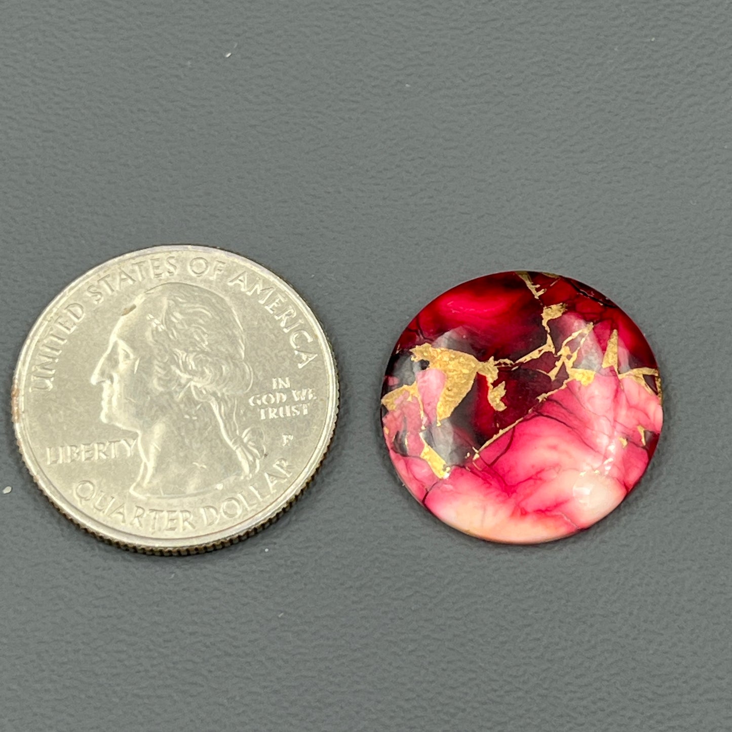 Kingman Red Rose Dahlia - Loose Cab - Round