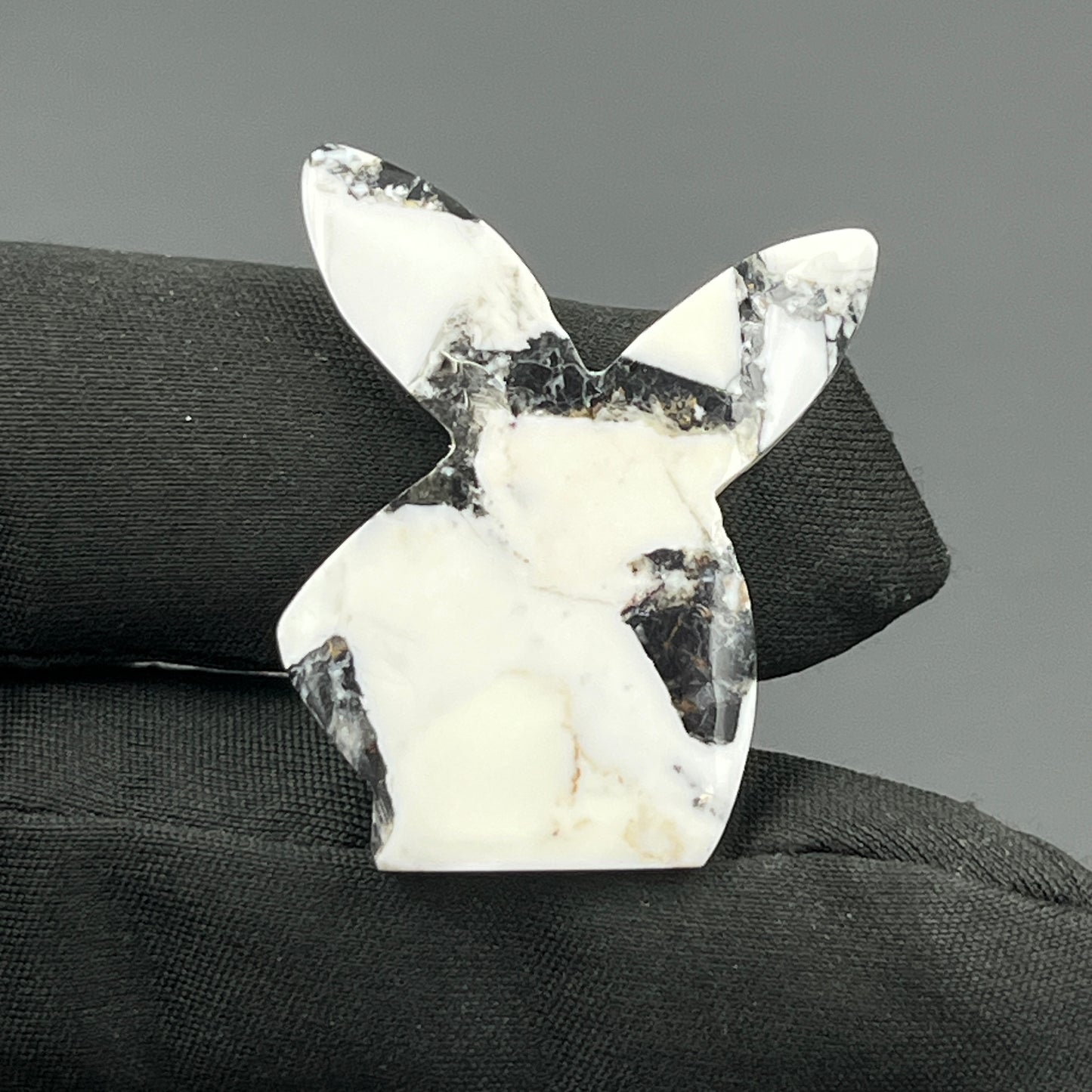 Kingman White Buffalo Turquoise - Loose Cab - Bunny
