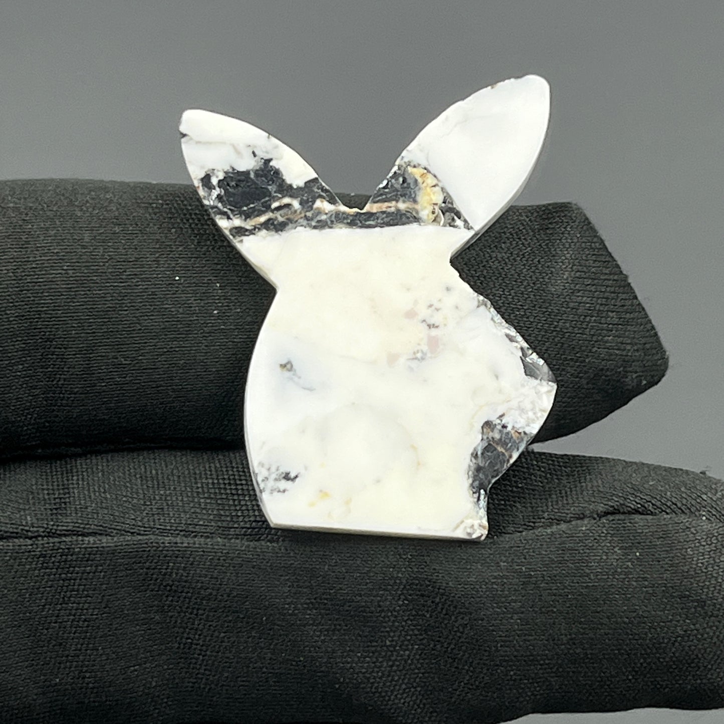 Kingman White Buffalo Turquoise - Loose Cab - Bunny