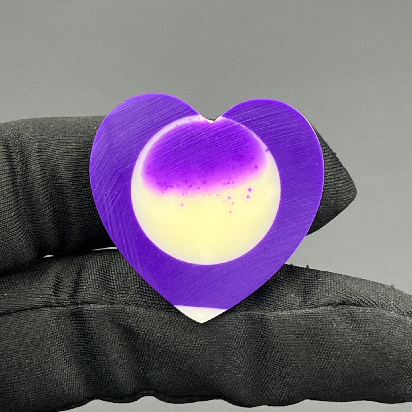 Billiards Cabochon - Heart - 12