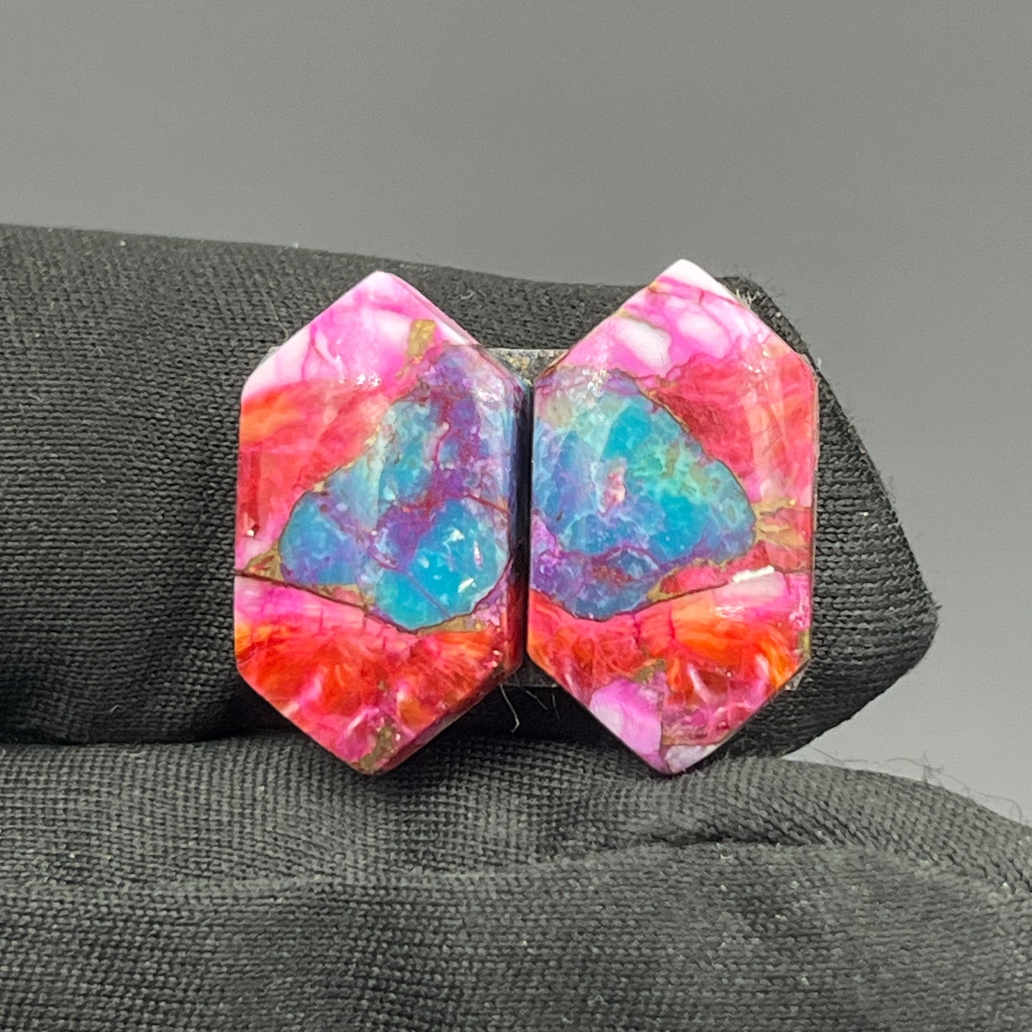 Kingman Pink Oyster Dahlia- Matching Pairs - Hexagon