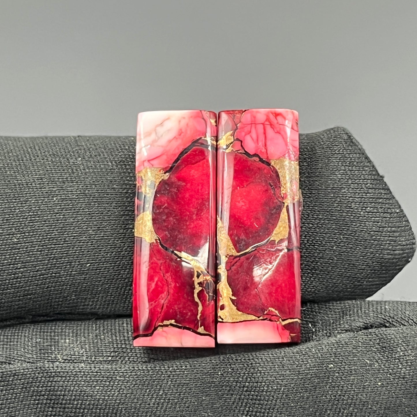 Kingman Red Rose Dahlia - Matching Pairs - Baguette