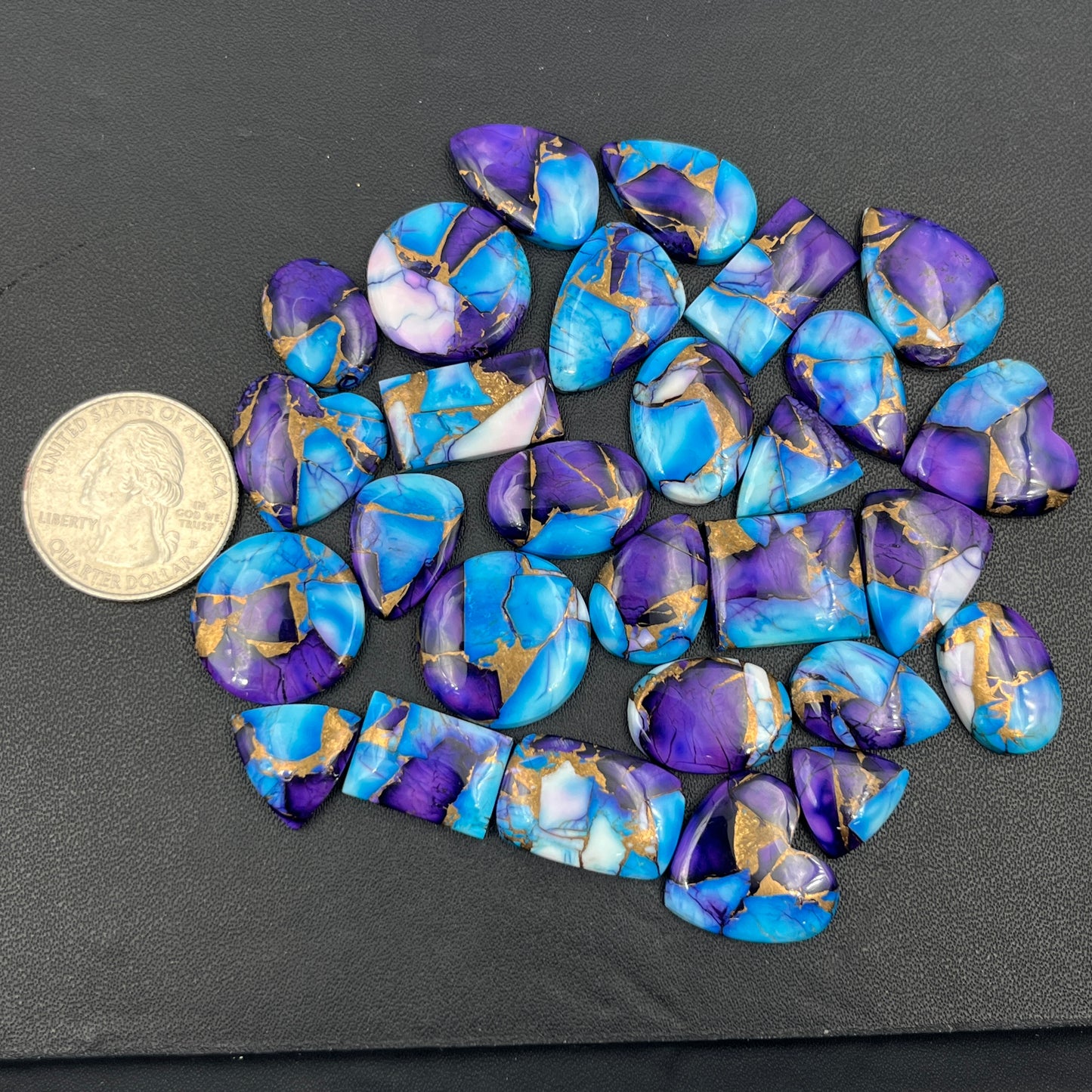 Kingman Purple & Ice Blue Dahlia Wholesale Lot - 28 Pcs