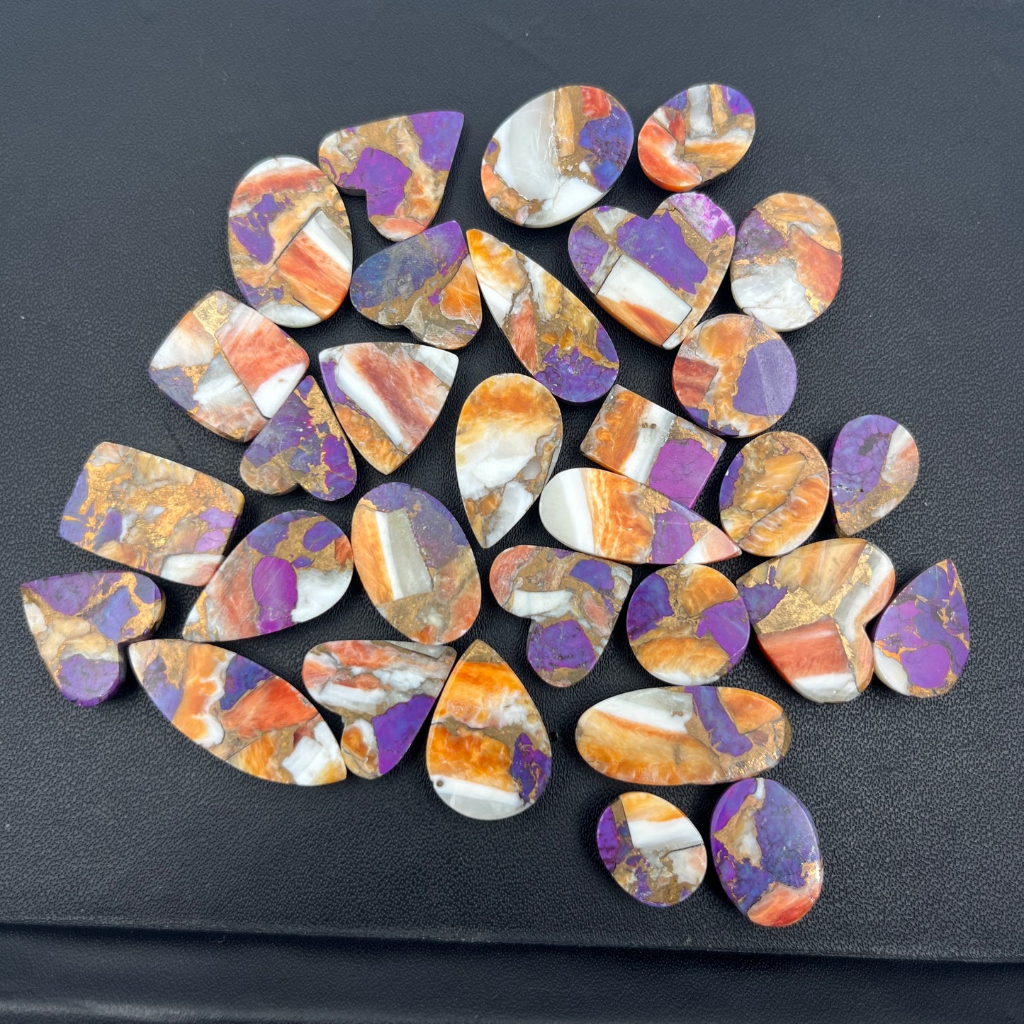 Kingman Purple Oyster Mohave - Loose Cabs - Wholesale Lot - 31 Pcs