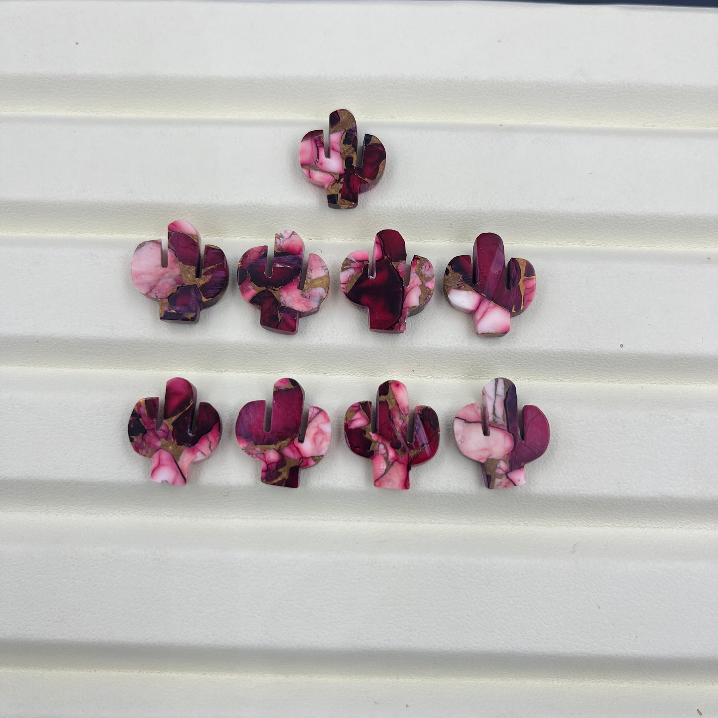 Kingman Red Rose Dahlia - Loose Cabs - Wholesale Lot - 9 Pcs