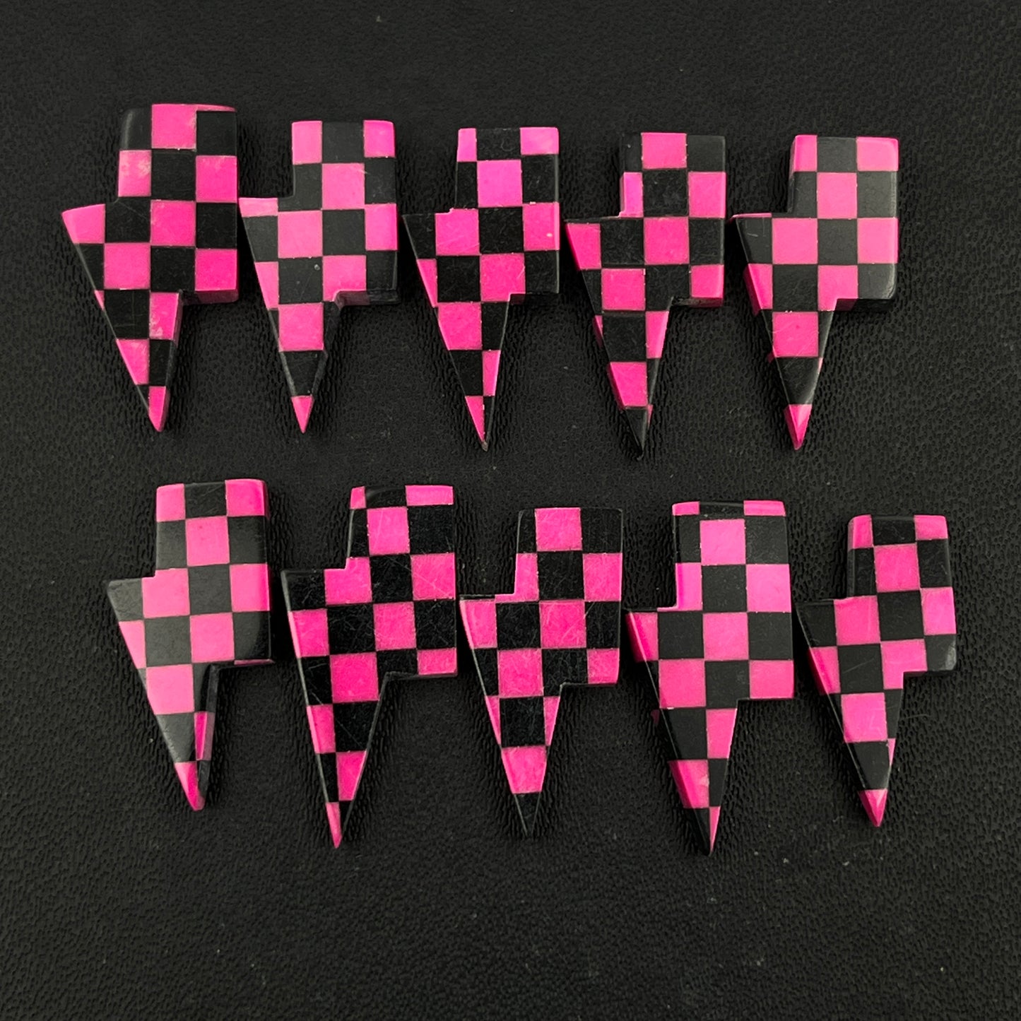 Pink & Black Checker Board - Thunderbolt - Wholesale Lot - 10 Pcs