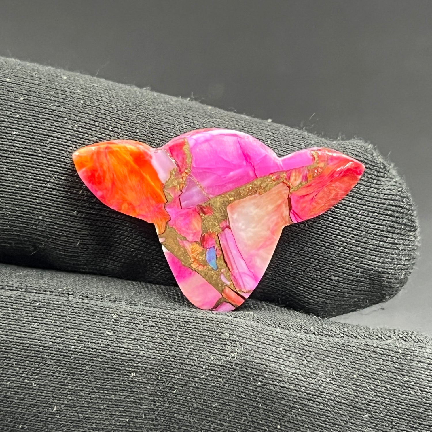 Kingman Pink Oyster Turquoise - Loose Cab - Cow Head