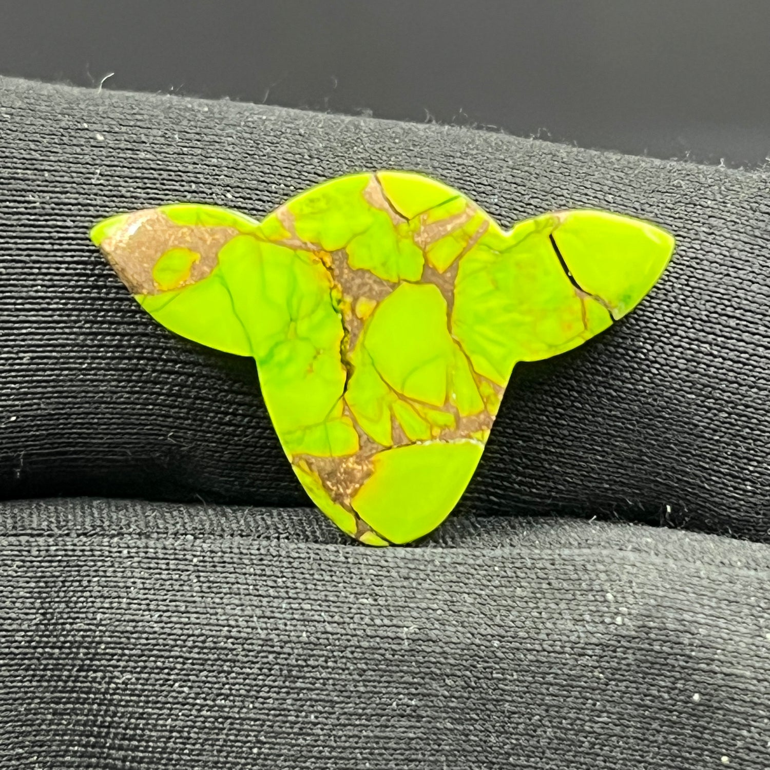 Kingman Green Wrangler Dahlia - Loose Cab - Cow Head