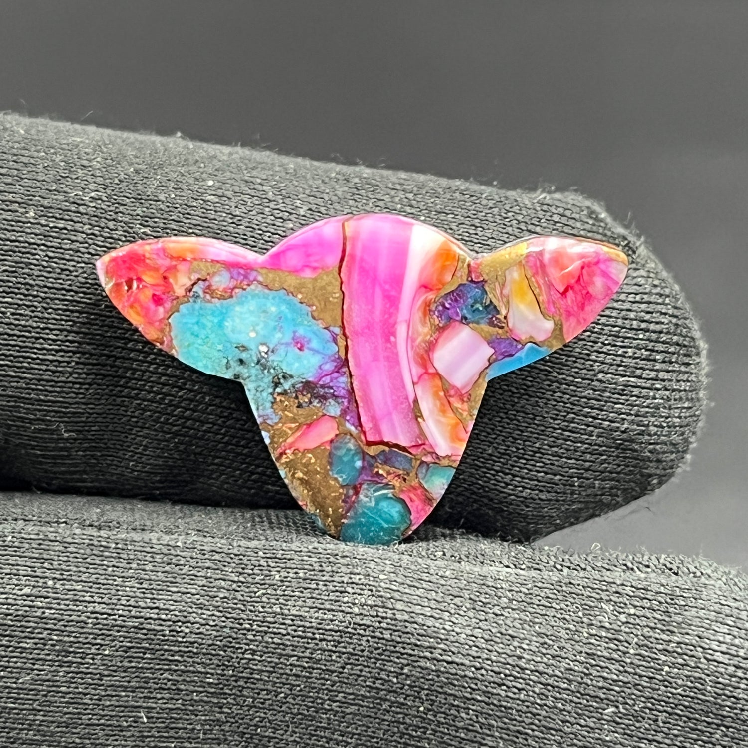 Kingman Pink Oyster Turquoise - Loose Cab - Cow Head