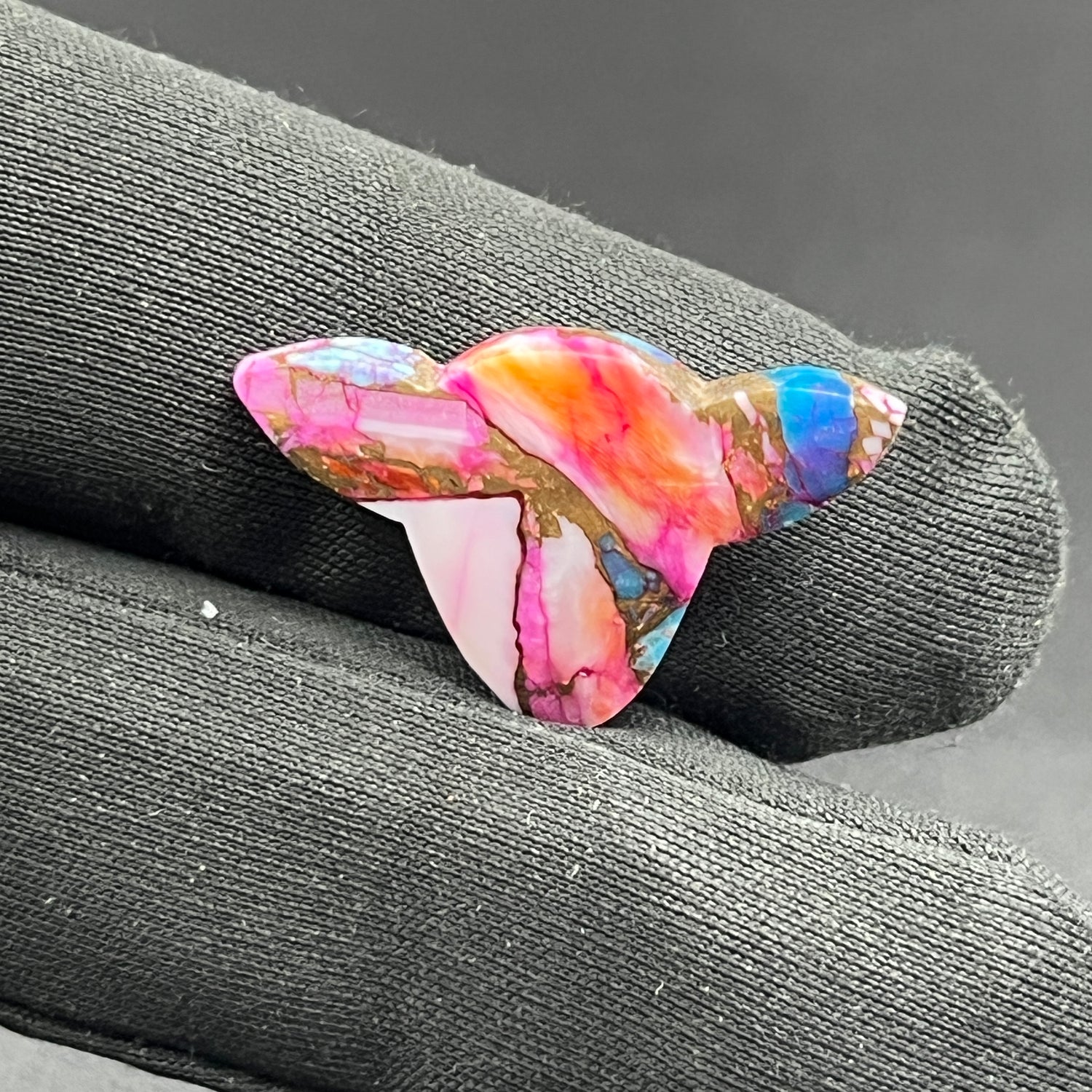 Kingman Pink Oyster Turquoise - Loose Cab - Cow Head