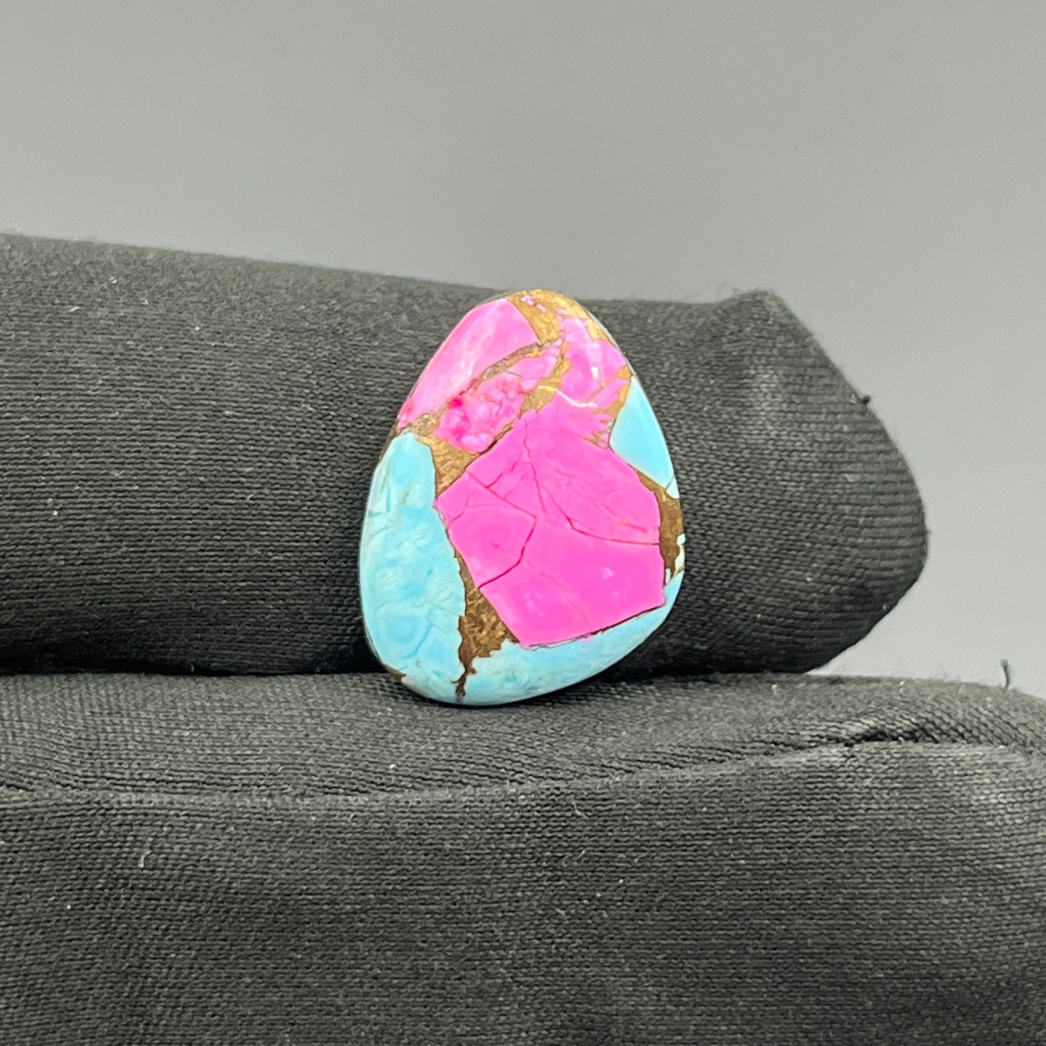 Cotton Candy Dahlia Cabochon - Tumble