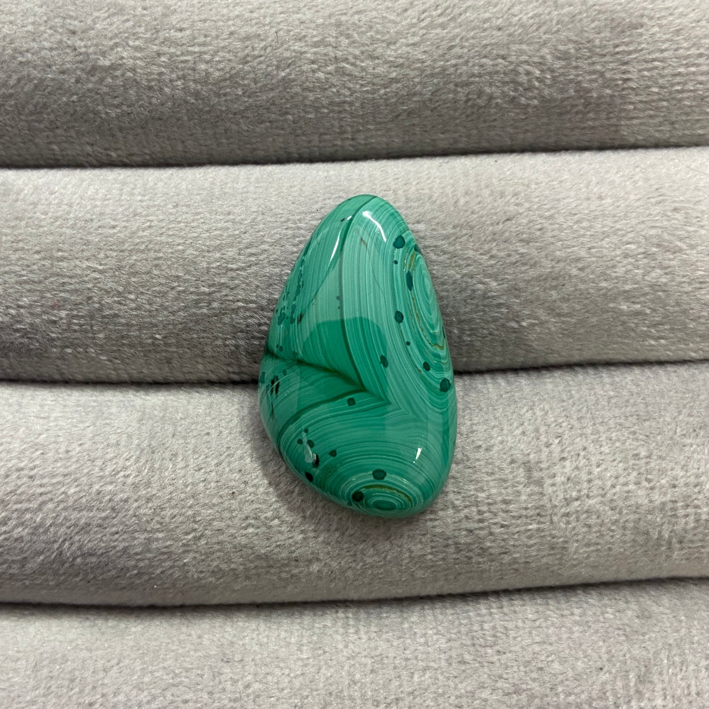 AAA Quality Malachite Cabochon - Tumble