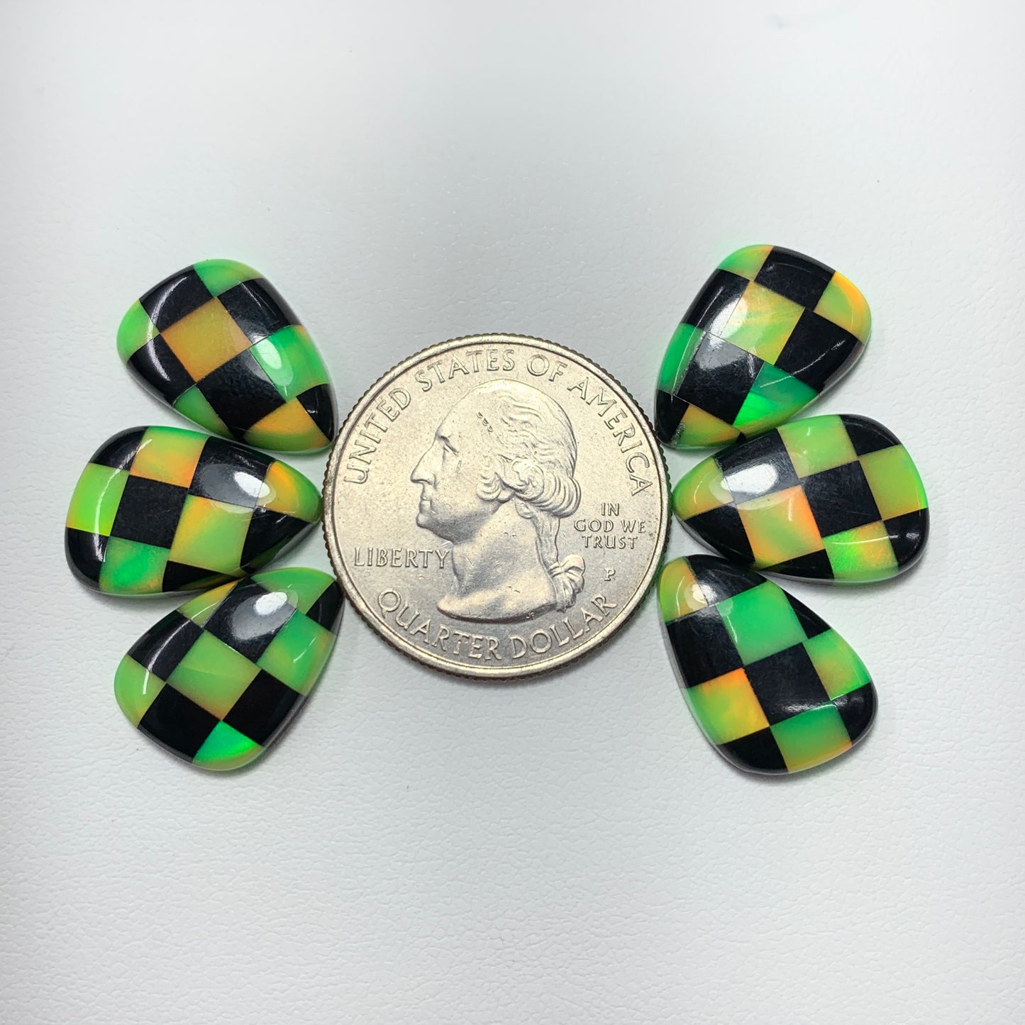 Aura Opal Checkered Lot - Green & Black