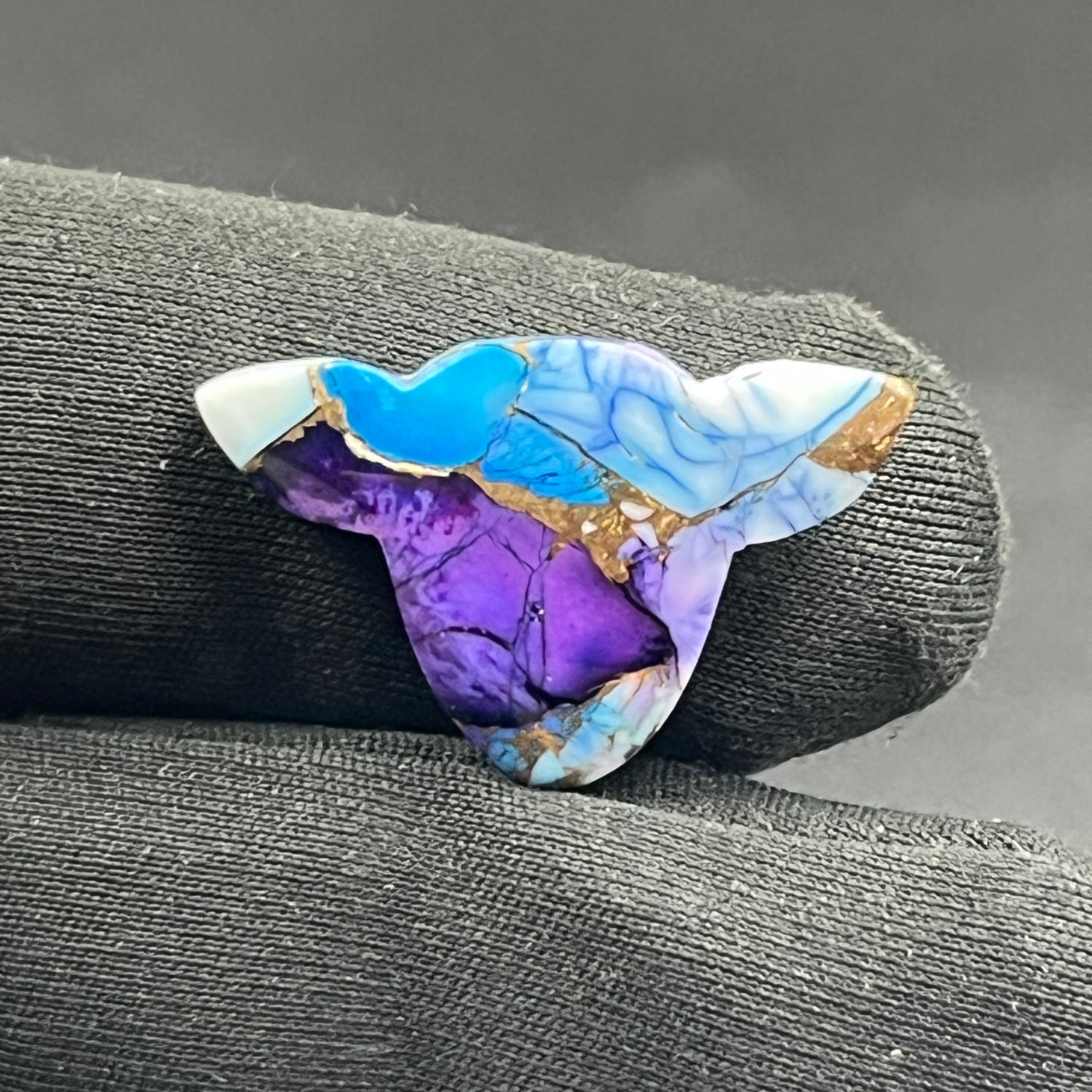 Kingman Purple Blue Dahlia - Loose Cab - Cow Head