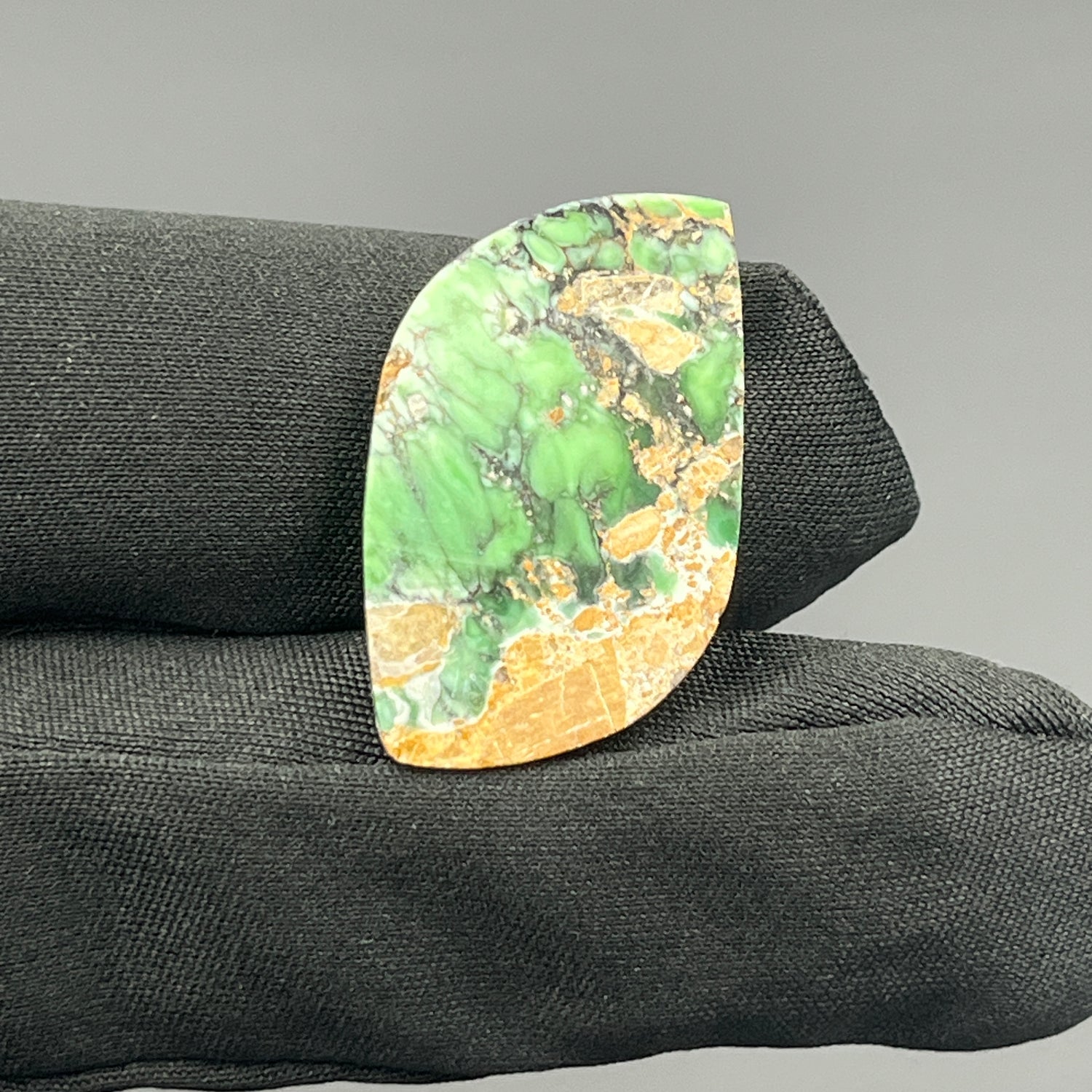 Variscite Green Turquoise Cabochon - Fancy