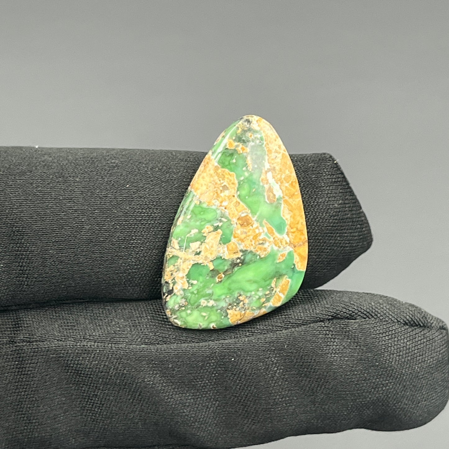 Variscite Green Turquoise Cabochon - Tumble