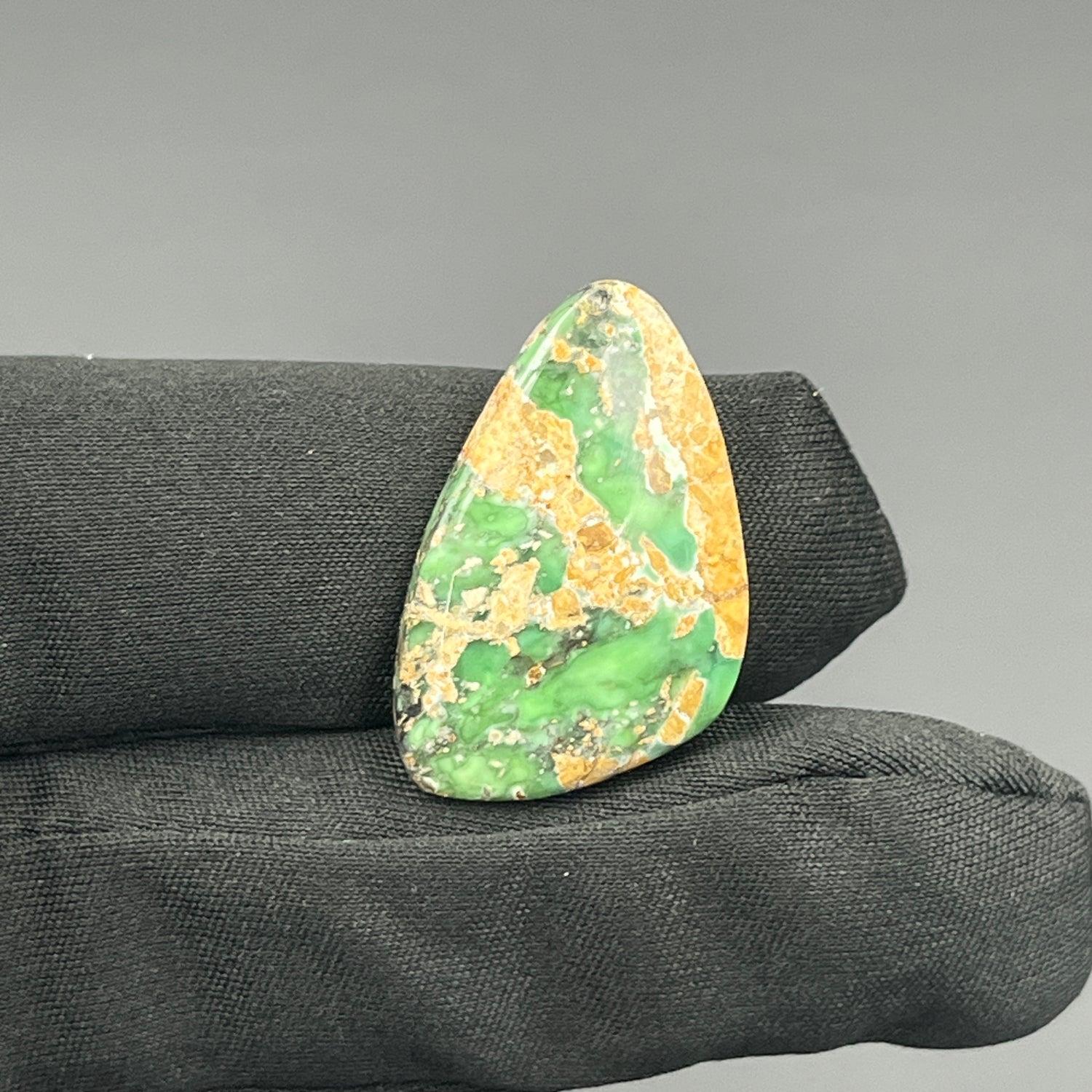 Variscite Green Turquoise Cabochon - Tumble