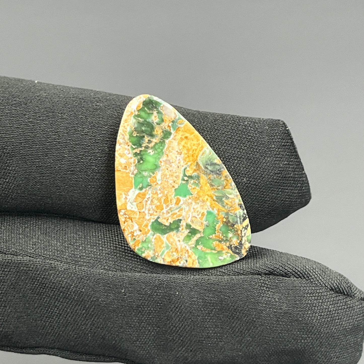 Variscite Green Turquoise Cabochon - Tumble
