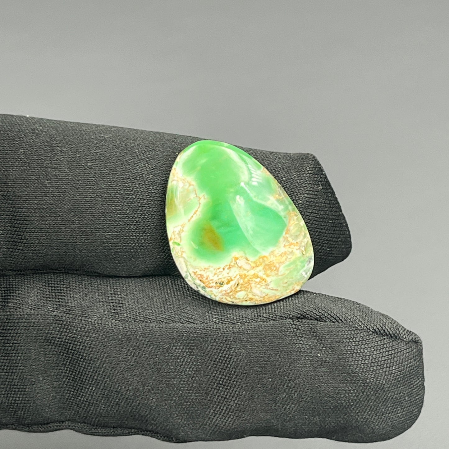 Variscite Green Turquoise Cabochon - Tumble