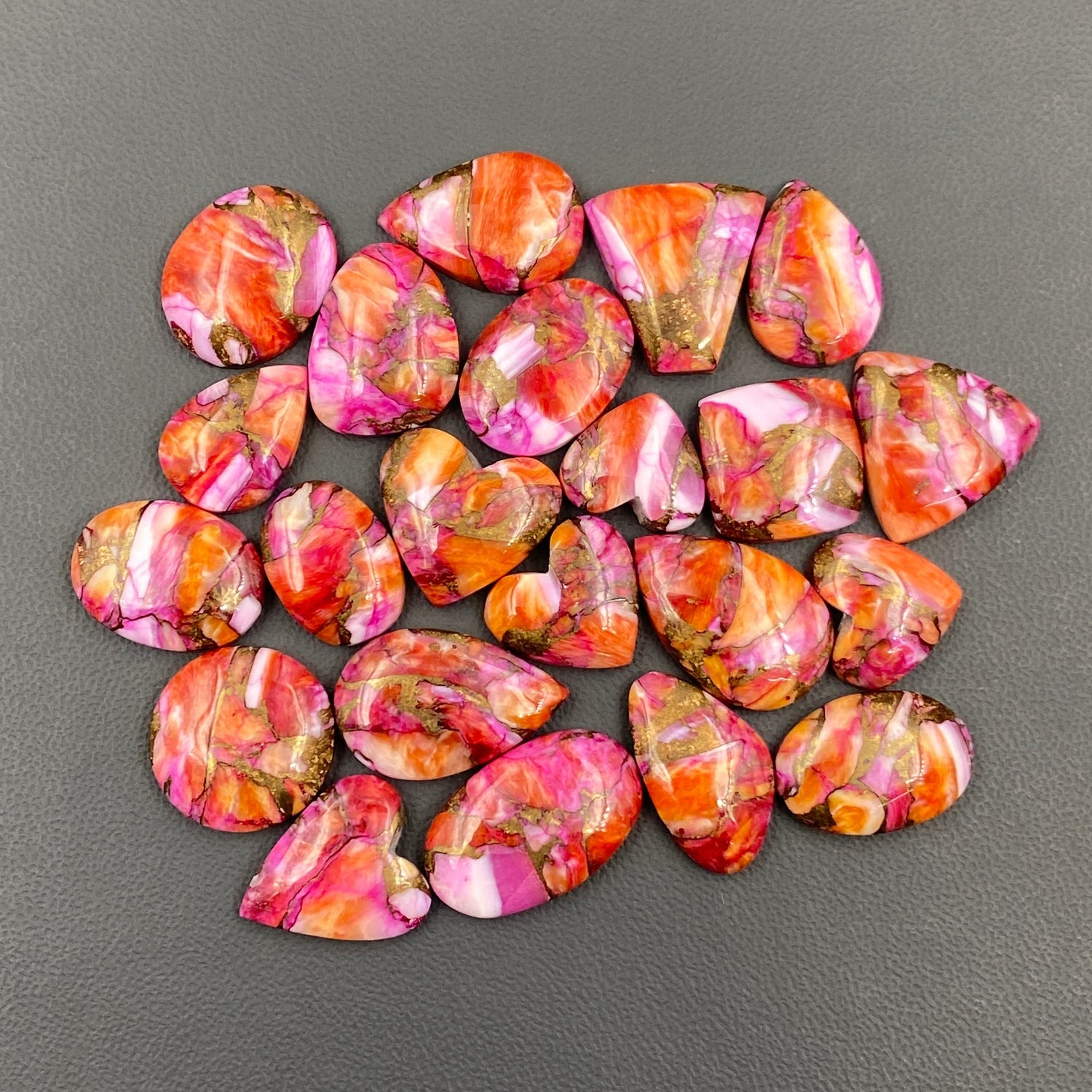 Kingman Star Burst Mohave - Loose Cabs - Wholesale Lot - 22 Pcs