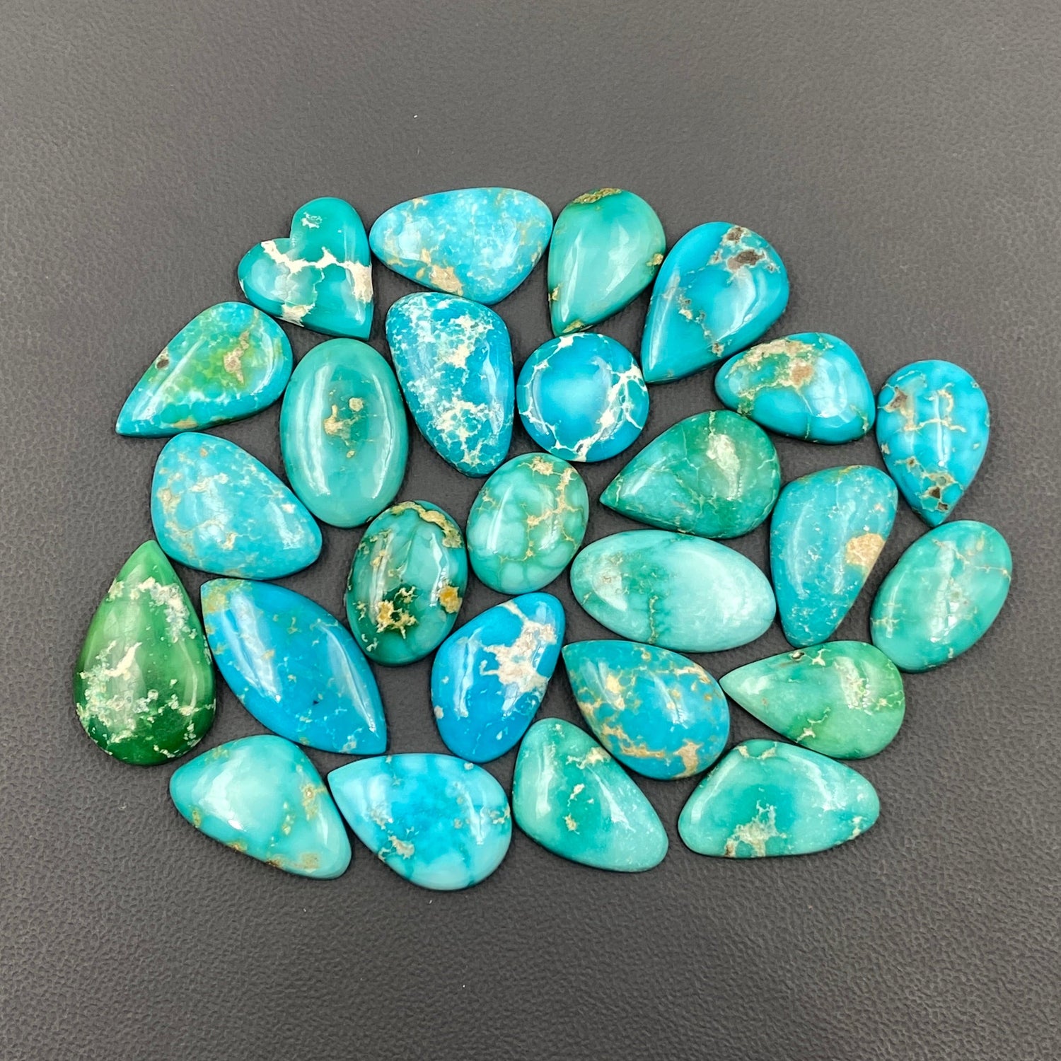 Emerald Valley Turquoise - Loose Cab Wholesale Lot - 26 Pcs