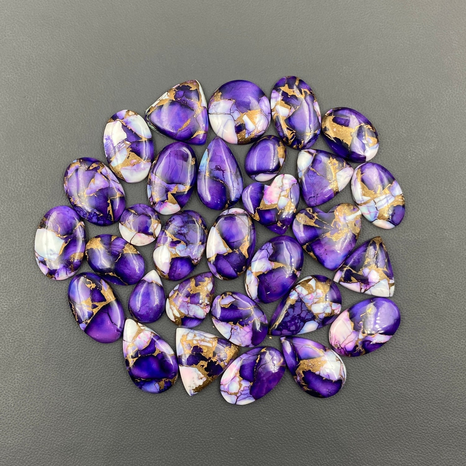 Kingman Purple Rose Dahlia Wholesale Lot - 30 Pcs