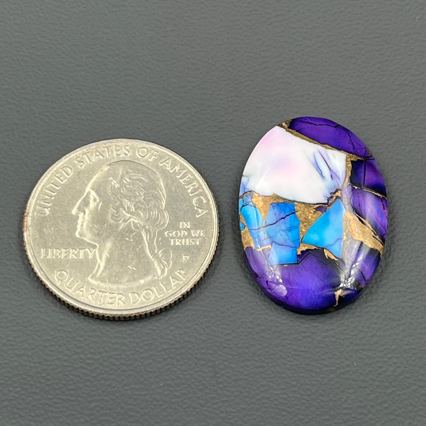 Kingman Purple & Ice Blue Dahlia  - Loose Cab - Oval