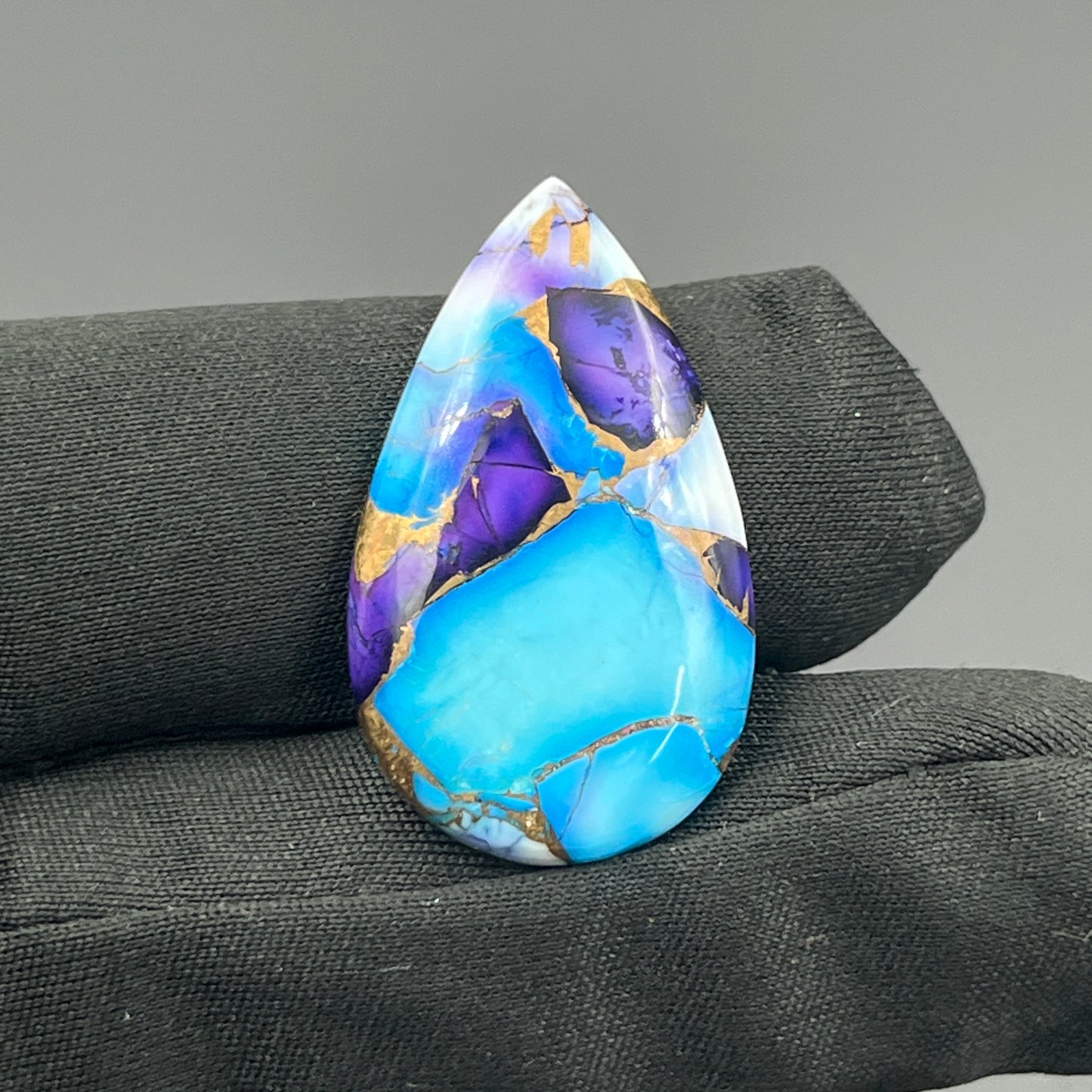 Kingman Purple & Ice Blue Dahlia  - Loose Cab - Teardrop