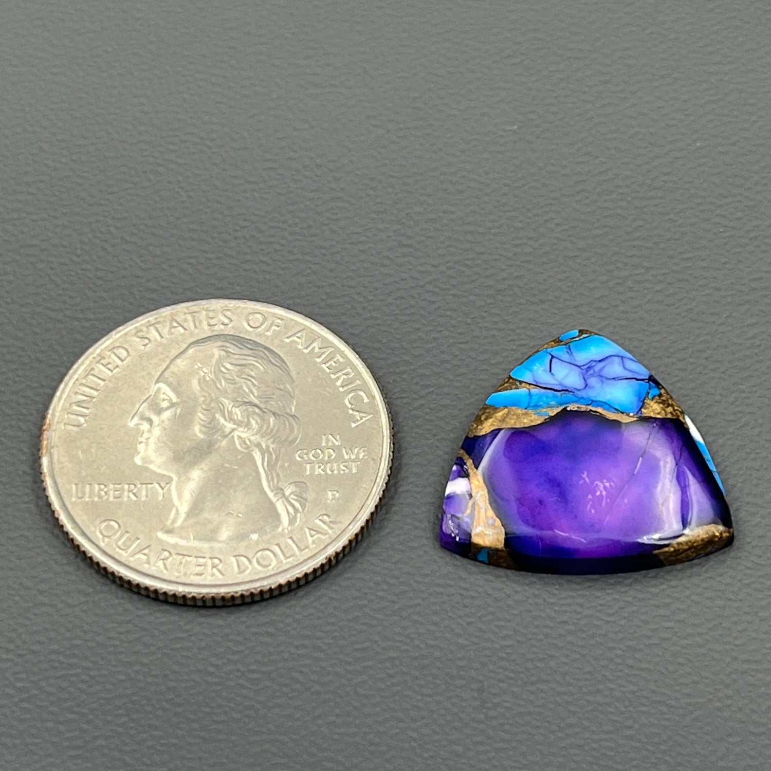 Kingman Purple & Ice Blue Dahlia  - Loose Cab - Trillion