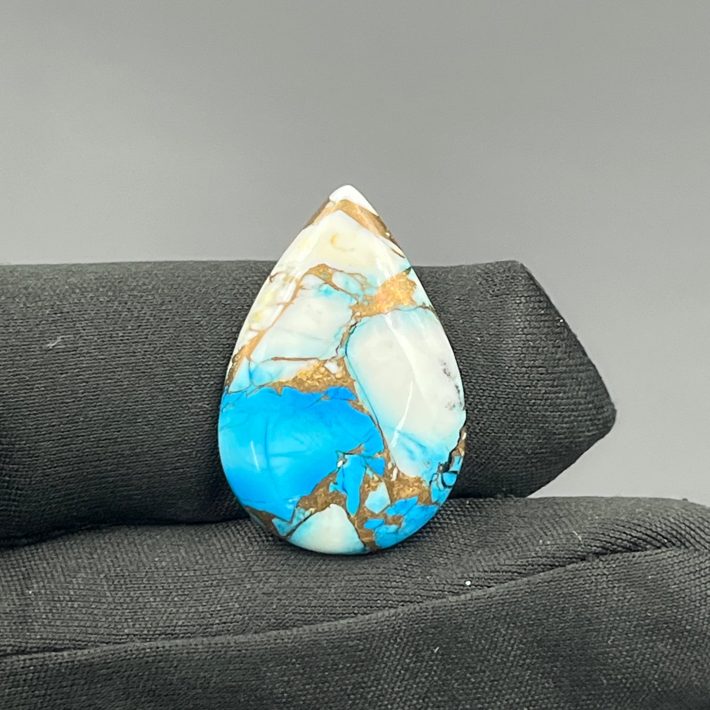 Kingman Ice Blue Dahlia - Loose Cabs - Teardrop