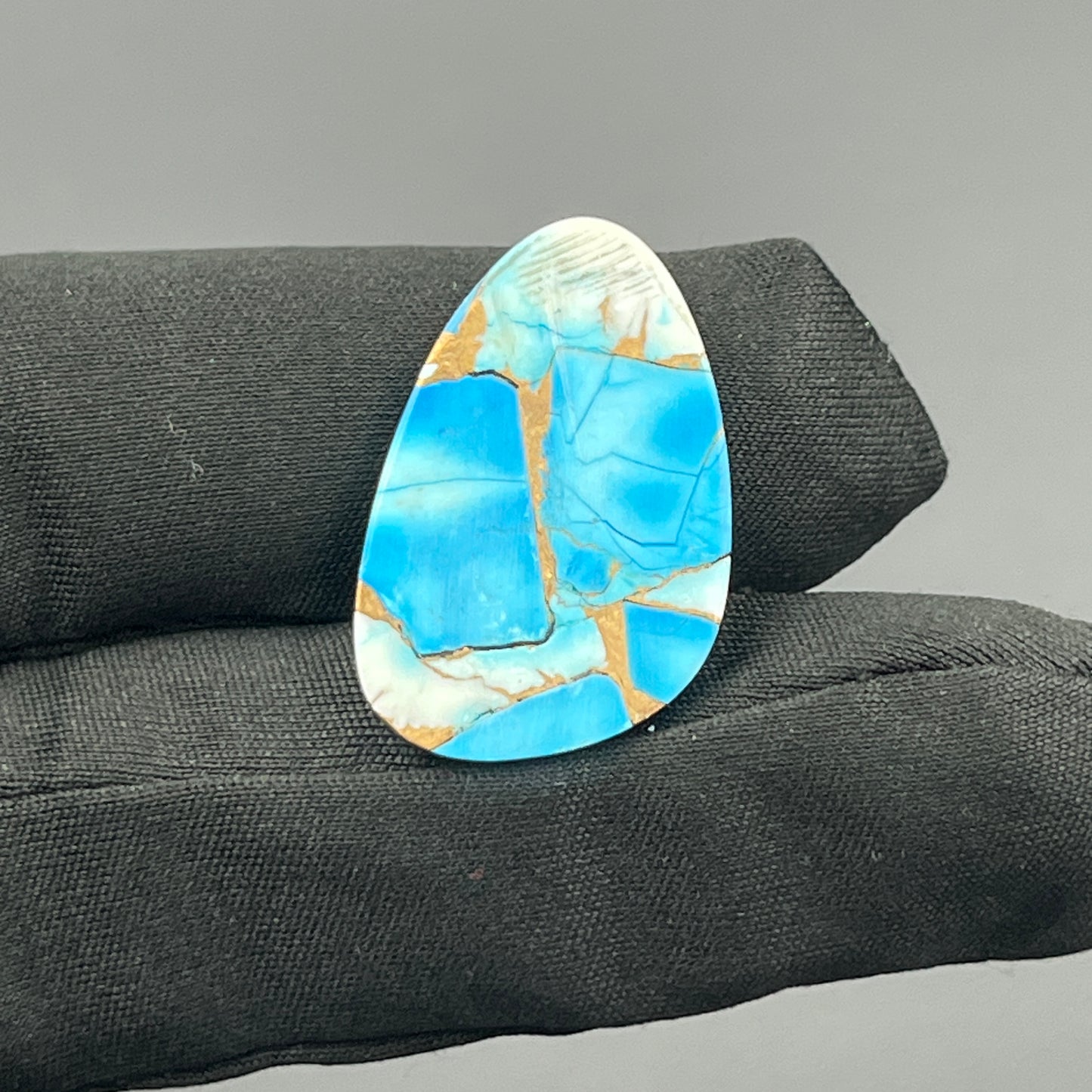 Kingman Ice Blue Dahlia - Loose Cabs - Tumble