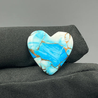 Kingman Ice Blue Dahlia - Loose Cabs - Heart