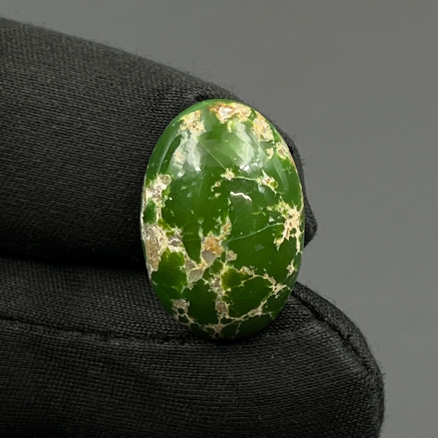 Emerald Valley Turquoise - Top Grade Turquoise - Oval