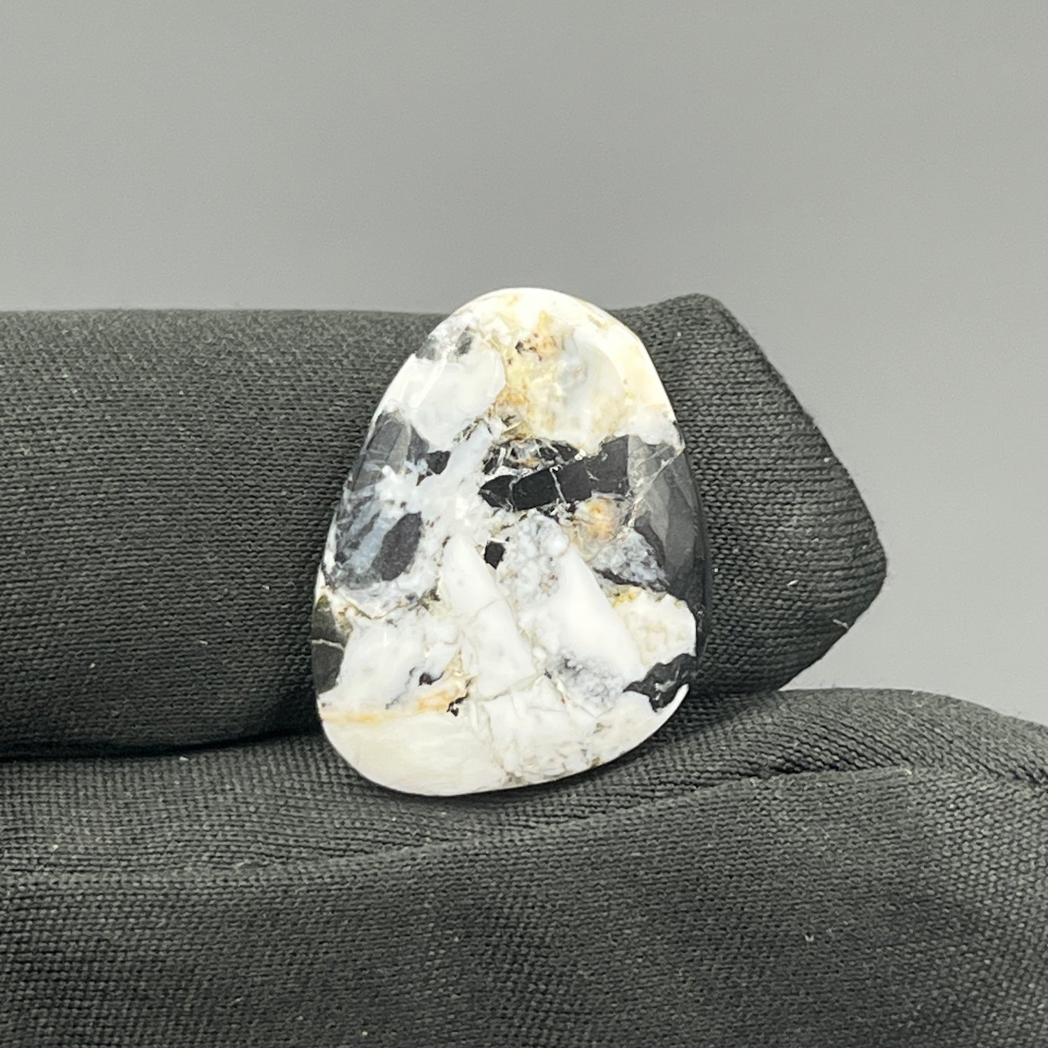 White Buffalo Turquoise Cabochon - Tumble
