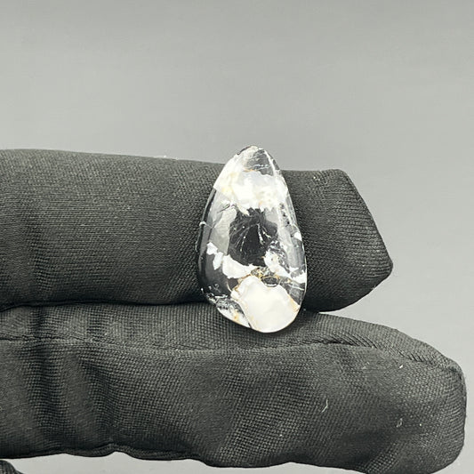 White Buffalo Turquoise Cabochon - Tumble