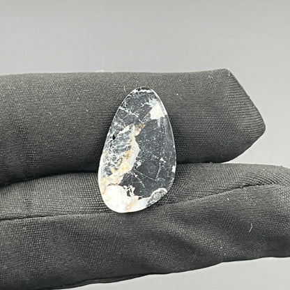 White Buffalo Turquoise Cabochon - Tumble