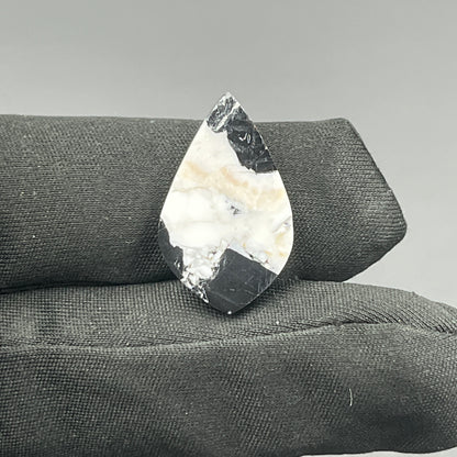 White Buffalo Turquoise Cabochon - Kite