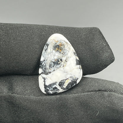 White Buffalo Turquoise Cabochon - Tumble