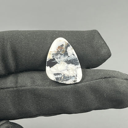 White Buffalo Turquoise Cabochon - Tumble