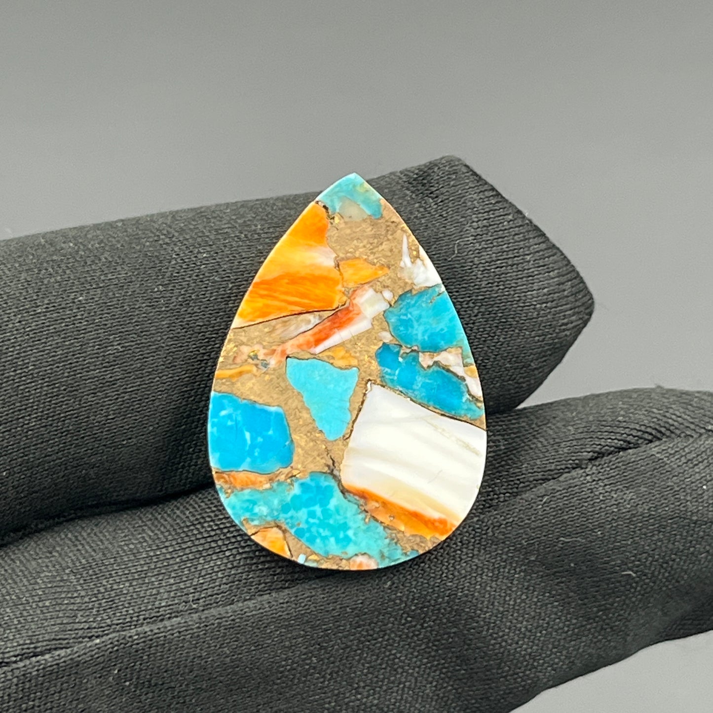 Kingman Spiny Oyster Turquoise - Loose Cab - Teardrop